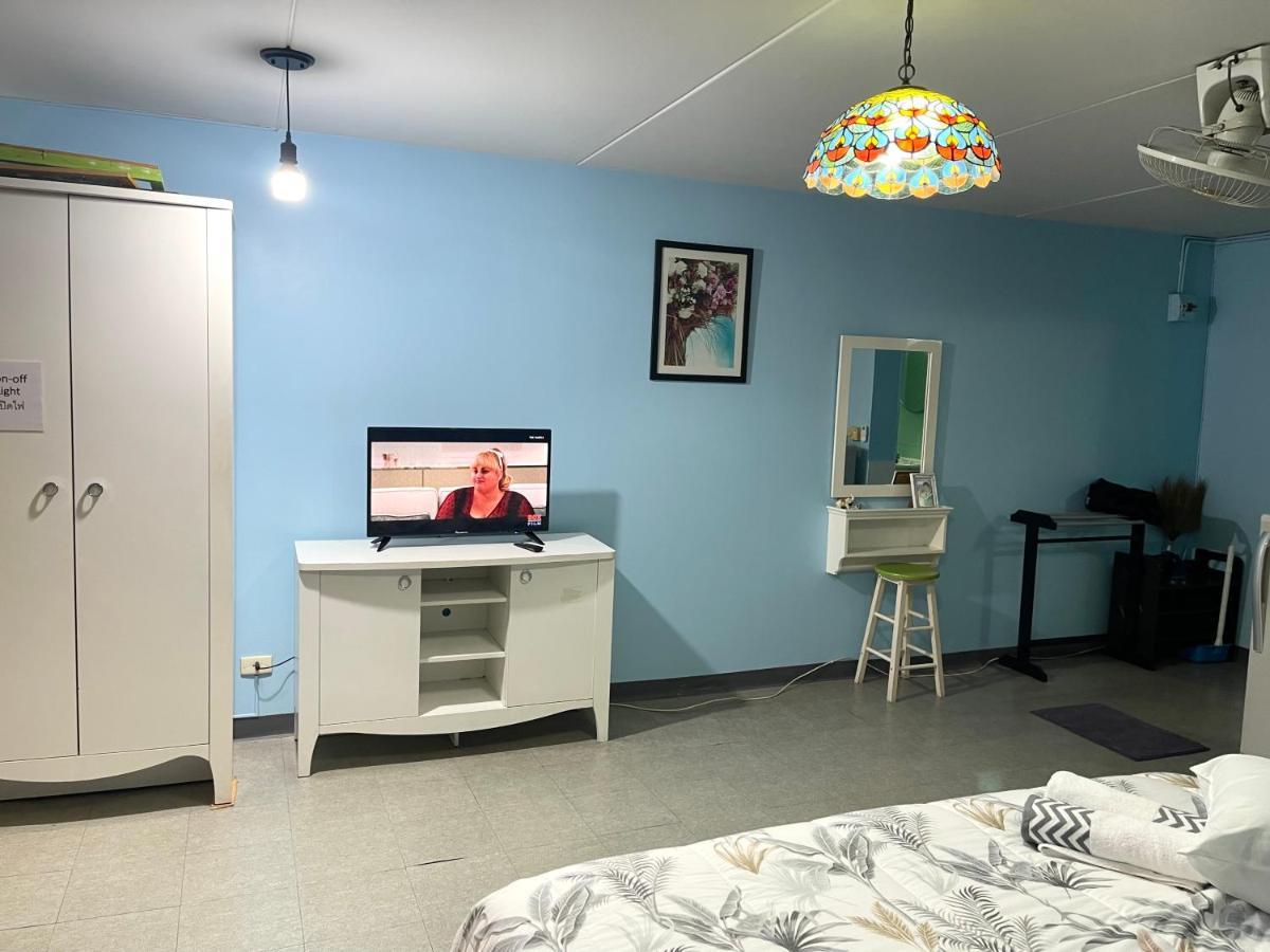 Lively Popular C3-C9 Impact Apartment Nonthaburi Exterior photo