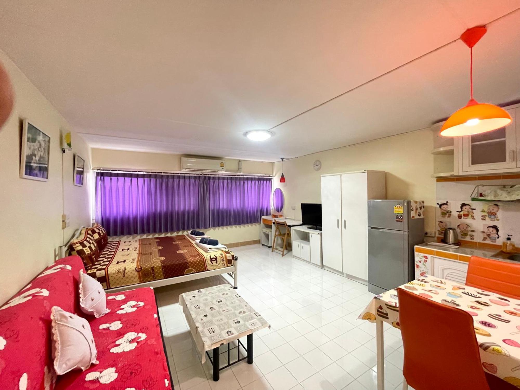 Lively Popular C3-C9 Impact Apartment Nonthaburi Exterior photo