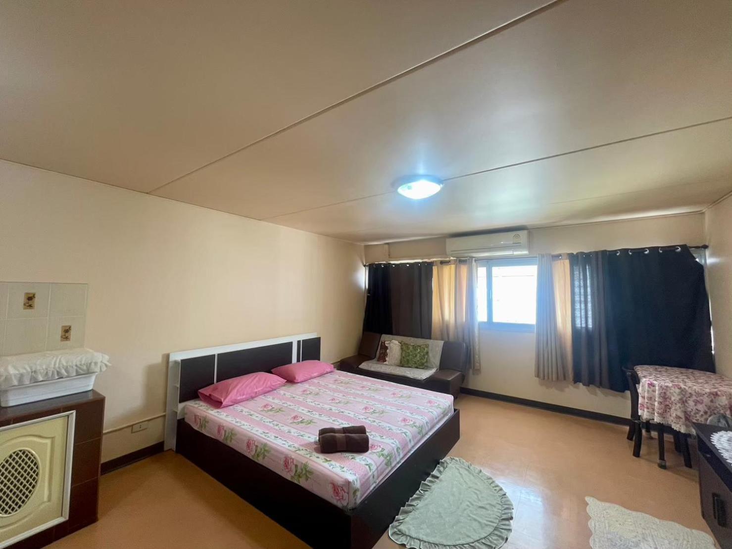 Lively Popular C3-C9 Impact Apartment Nonthaburi Exterior photo
